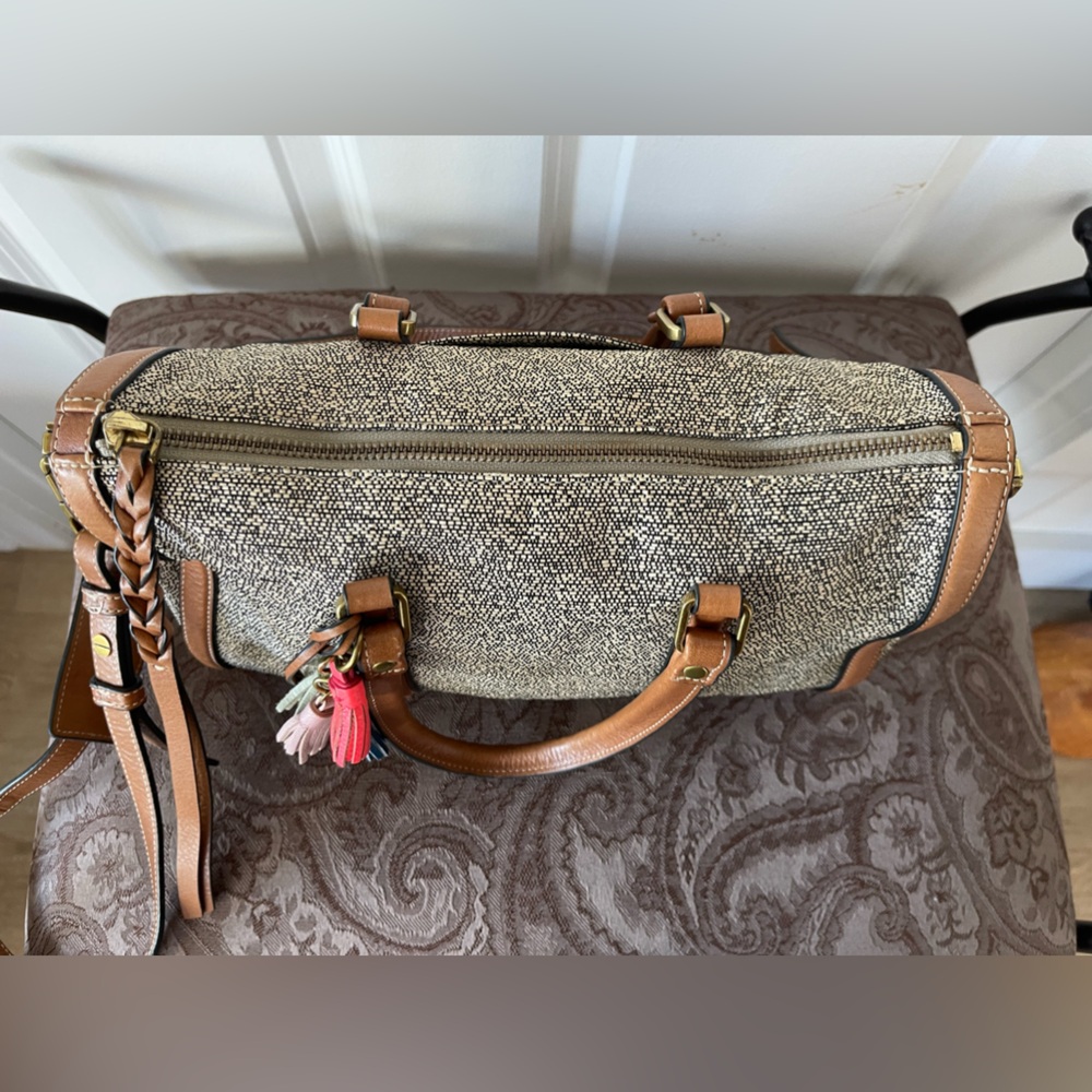 Fossil Kendall Taupe Leather Sachel EUC - Picture 5 of 8